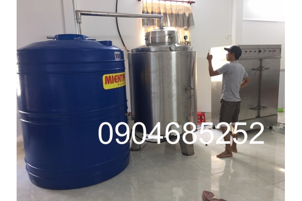 Quy trình chưng cất rượu truyền thống theo hơi hướng hiện đại